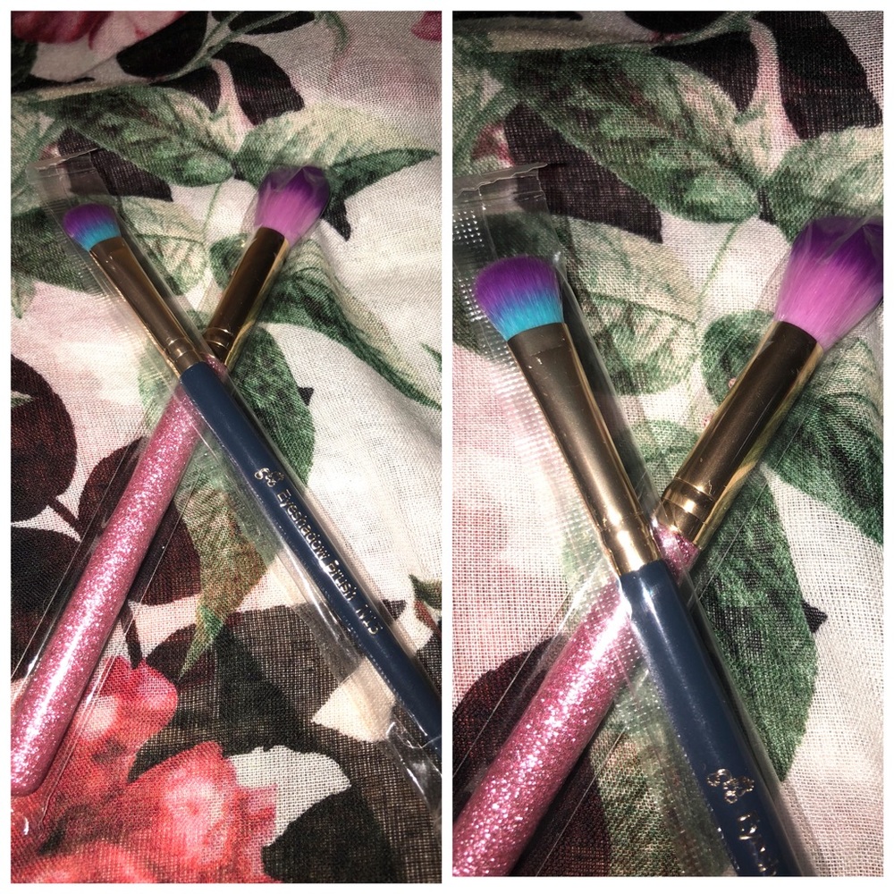 Fun Colored Makeup Brushes